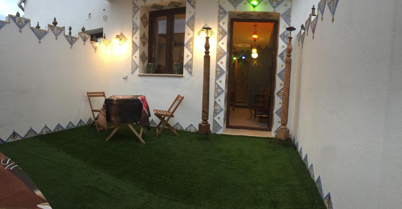 La Casa Di Emanuella - Rooms & International Suites Bari Luaran gambar