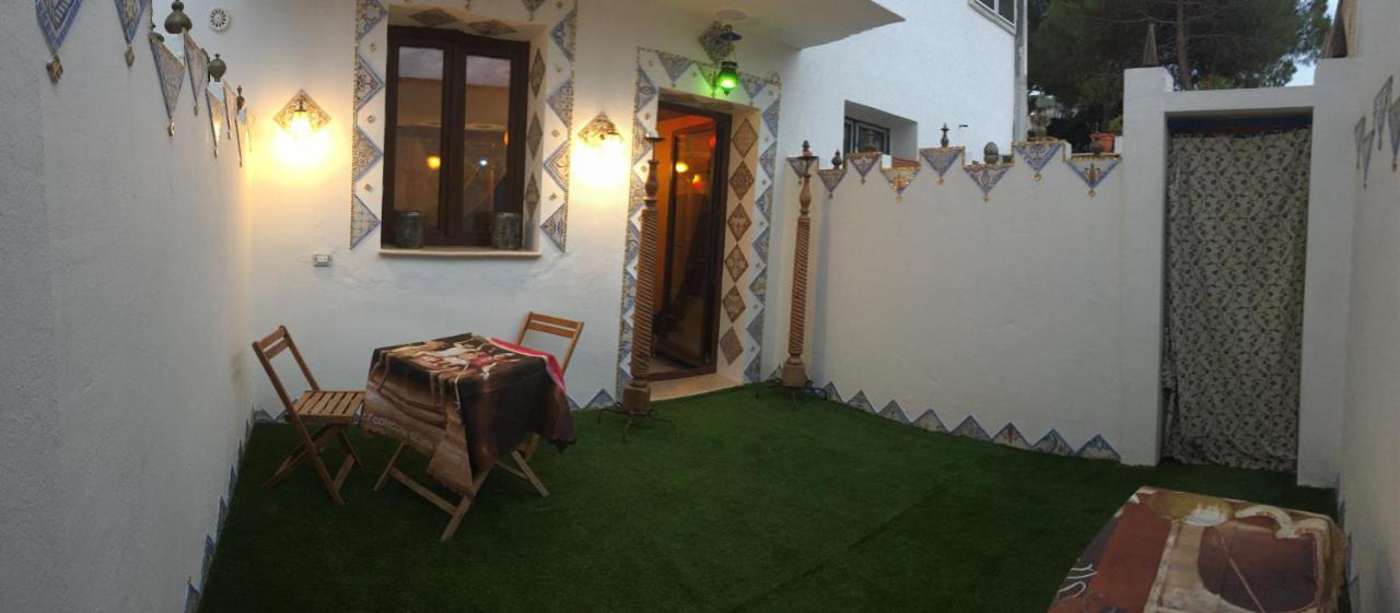 La Casa Di Emanuella - Rooms & International Suites Bari Luaran gambar