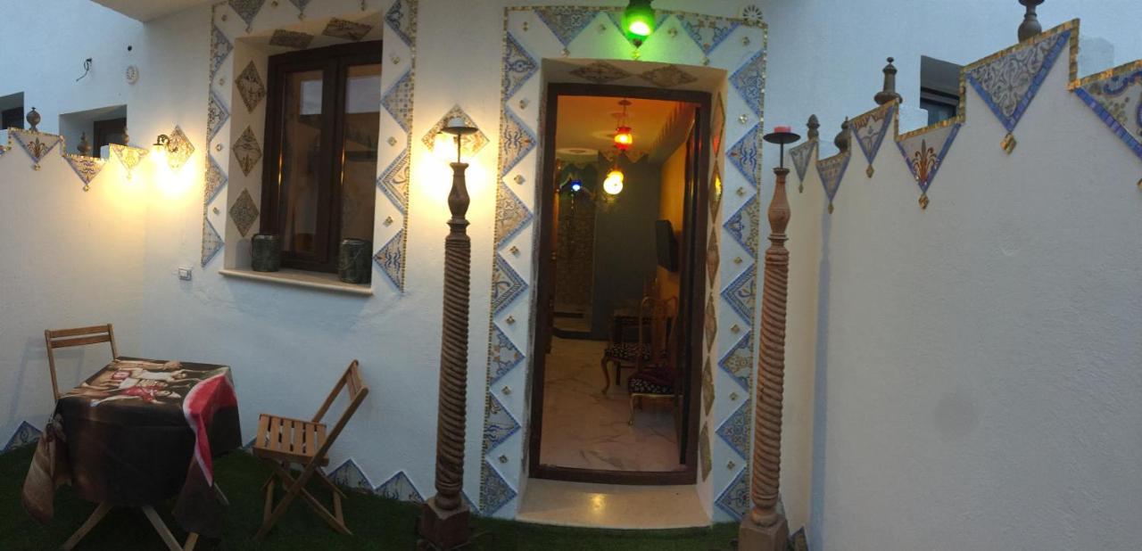 La Casa Di Emanuella - Rooms & International Suites Bari Luaran gambar