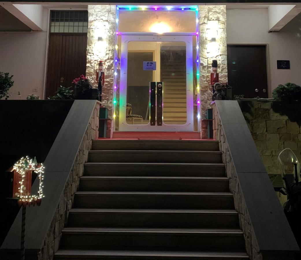 La Casa Di Emanuella - Rooms & International Suites Bari Luaran gambar