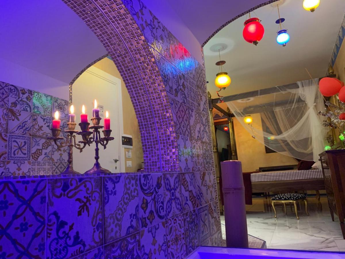 La Casa Di Emanuella - Rooms & International Suites Bari Luaran gambar
